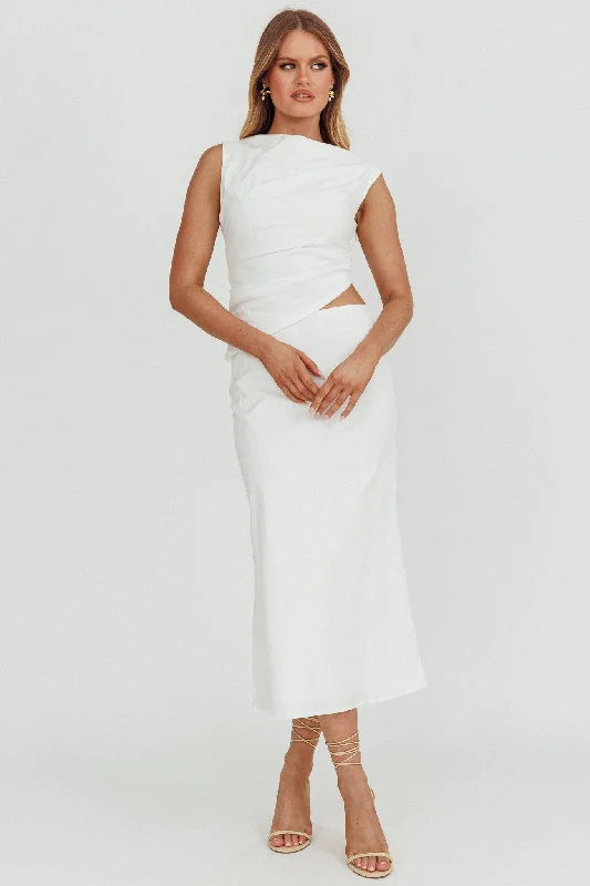 Lorely Boat Neck Cut Out Midi Dress White