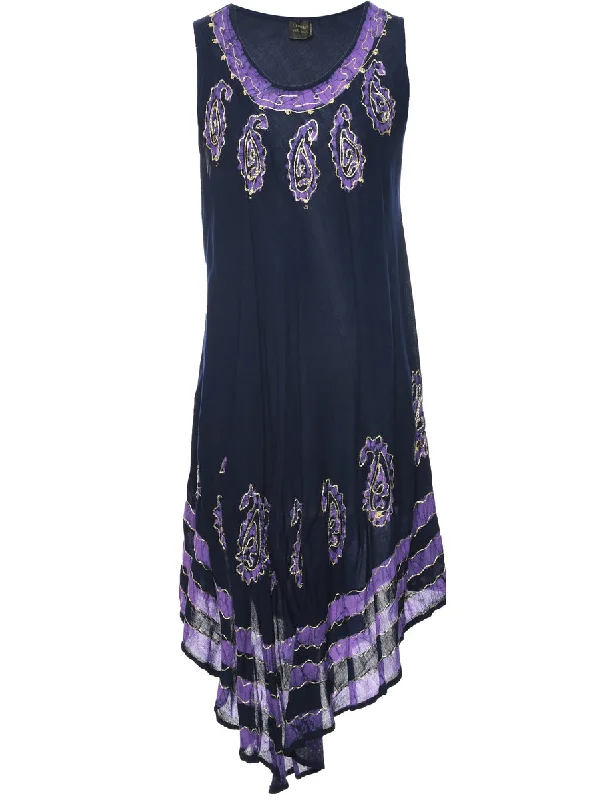 Embroidered Shift Dress - XL