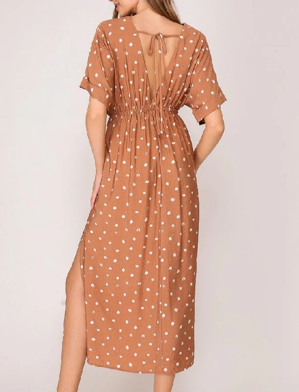 Women's Polka dot vacation maxi dress - TIMMD1924RR73