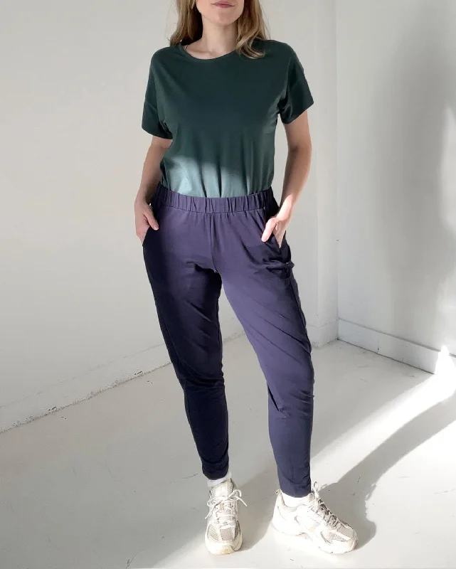 BERKE ankle pants in Navy