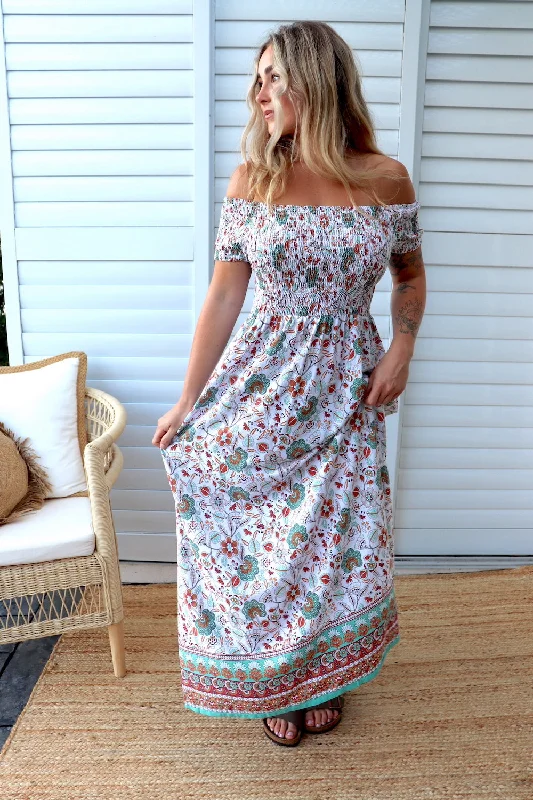 Day Off Maxi Dress In Wonderland