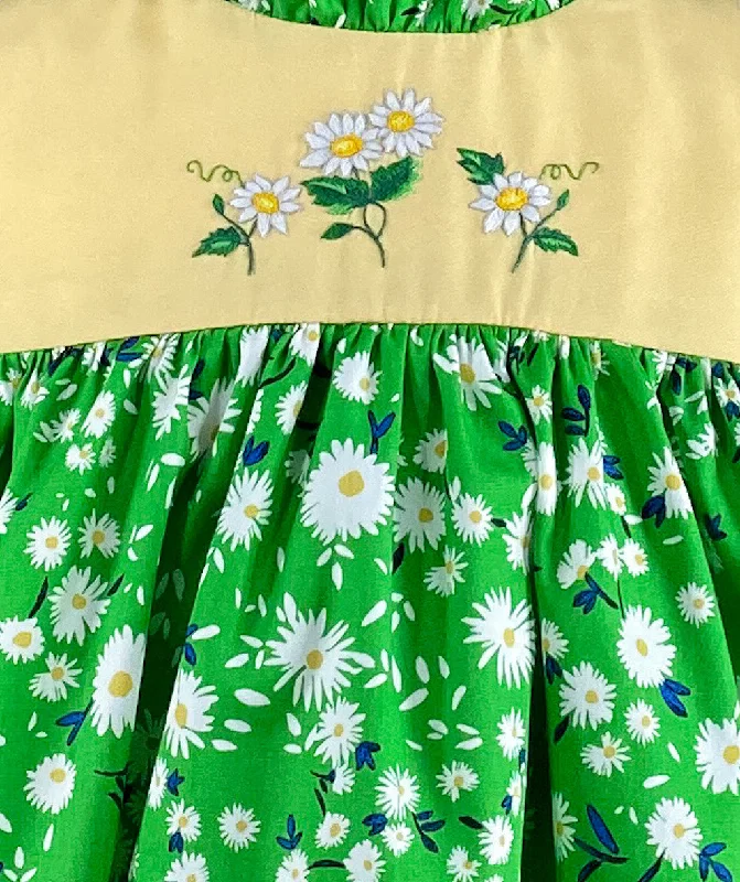 Field of Daisies Green Ivy dress