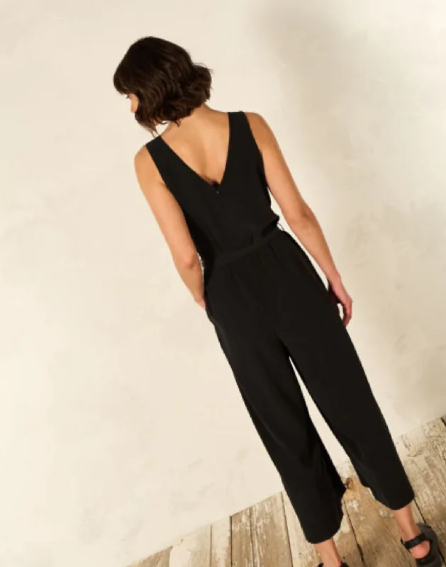 S24214 Crep Black Jumpsuit